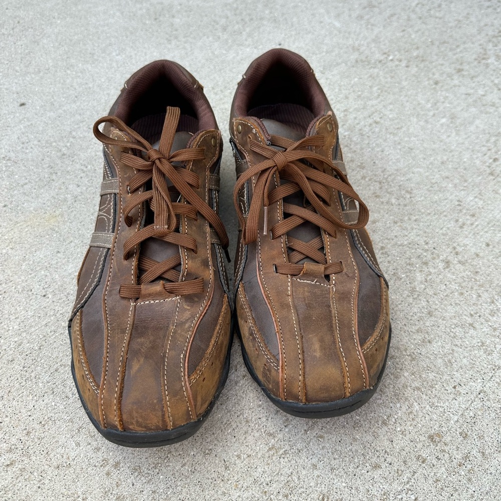 Skechers leather sneakers, size 13